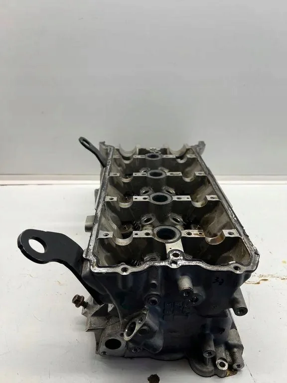 Audi OE 079103403Q - Testata Cilindri Usata image 3