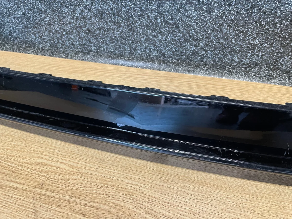 Lijst bumper achter VW Tiguan Allspace image 4