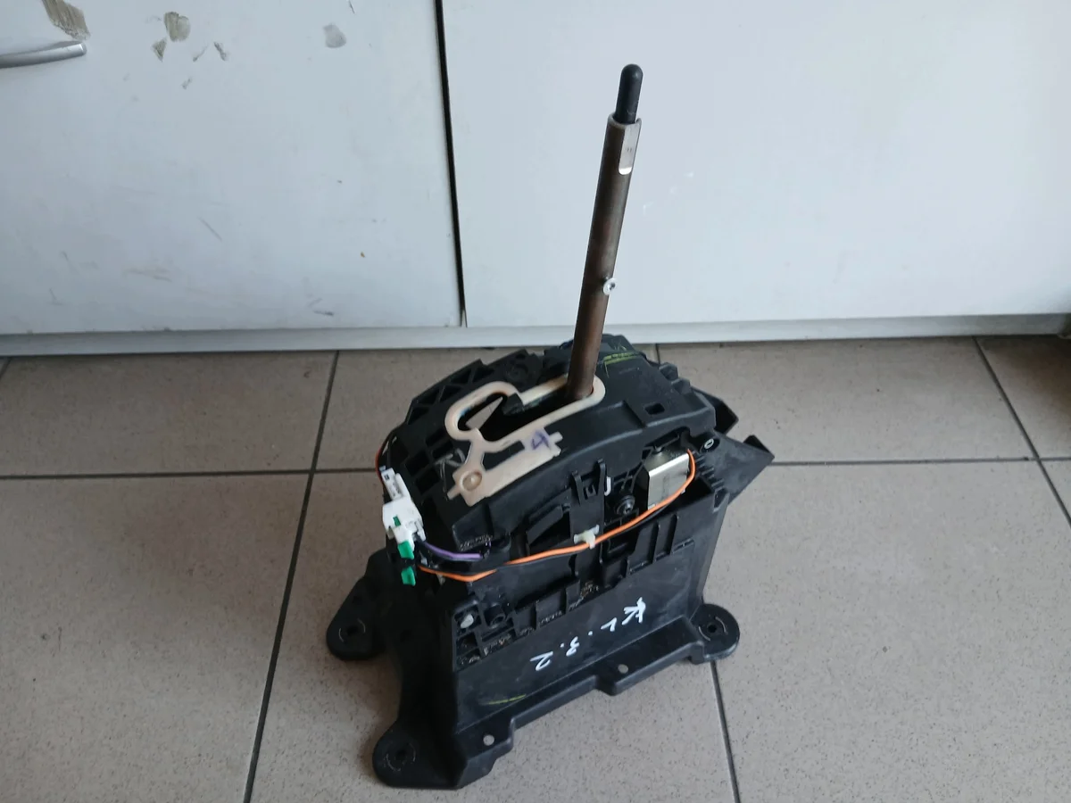 JEEP CHEROKEE TRAILHAWK KL V 3.2 Vaihdevalitsin image 4