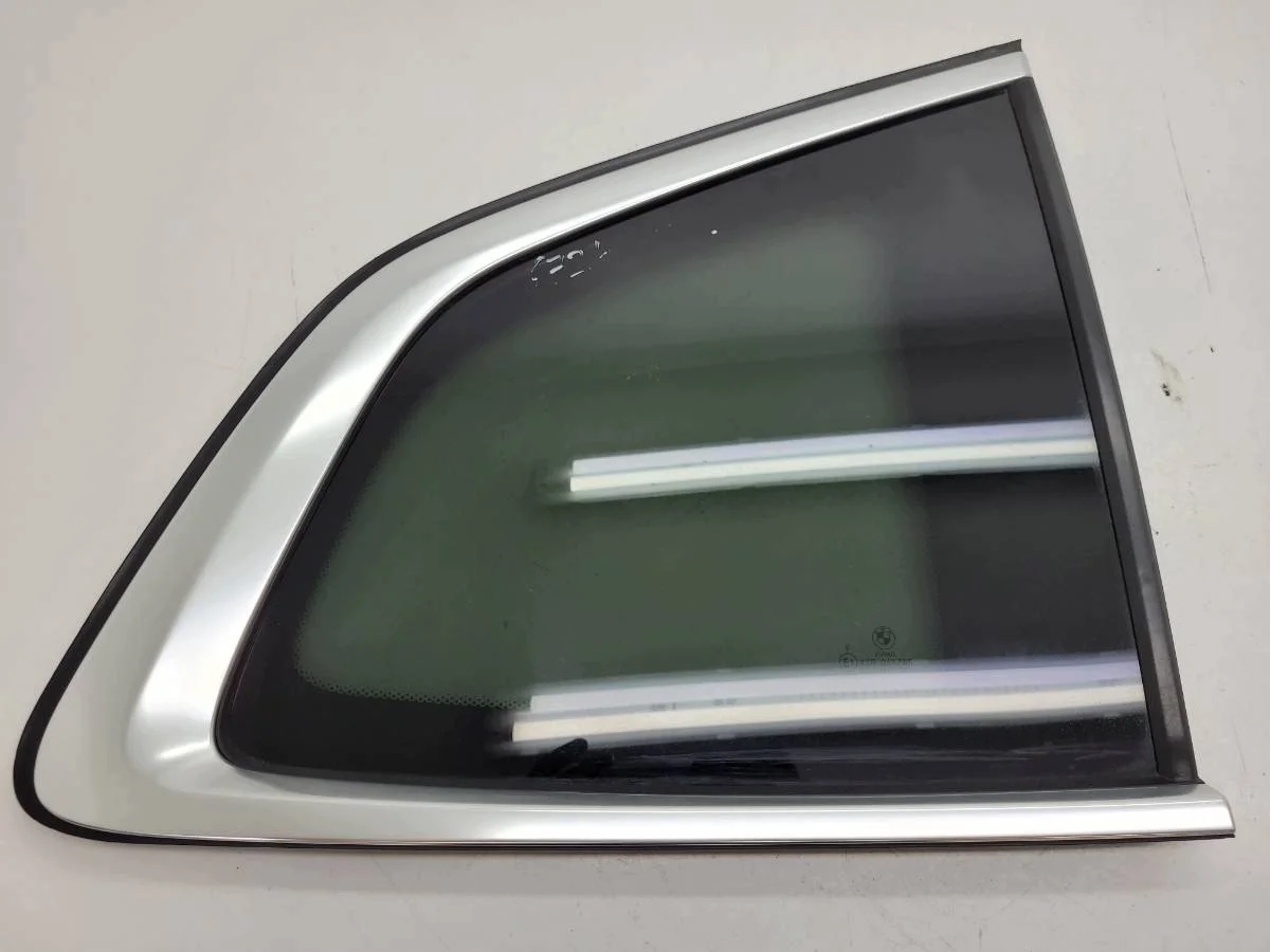 Bakruta höger BMW X3 G01 2019 AUST138562