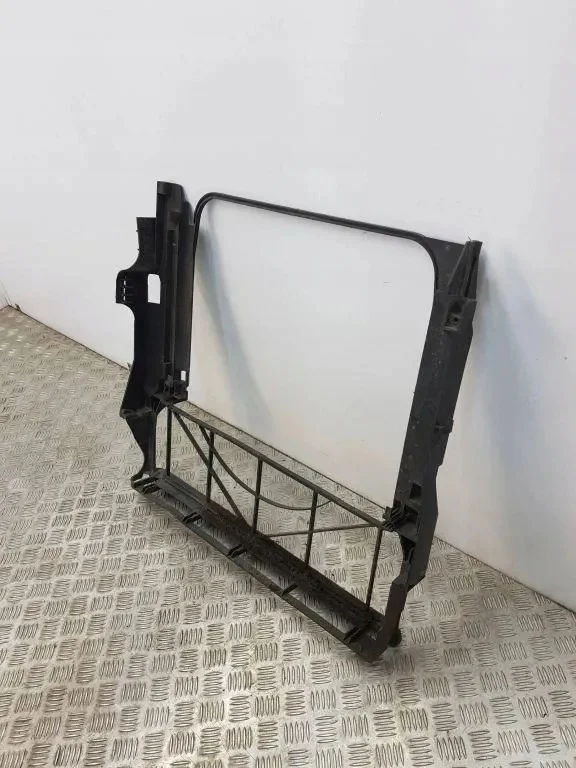 BMW X5 E53 Cache radiateur 17101439105 image 3