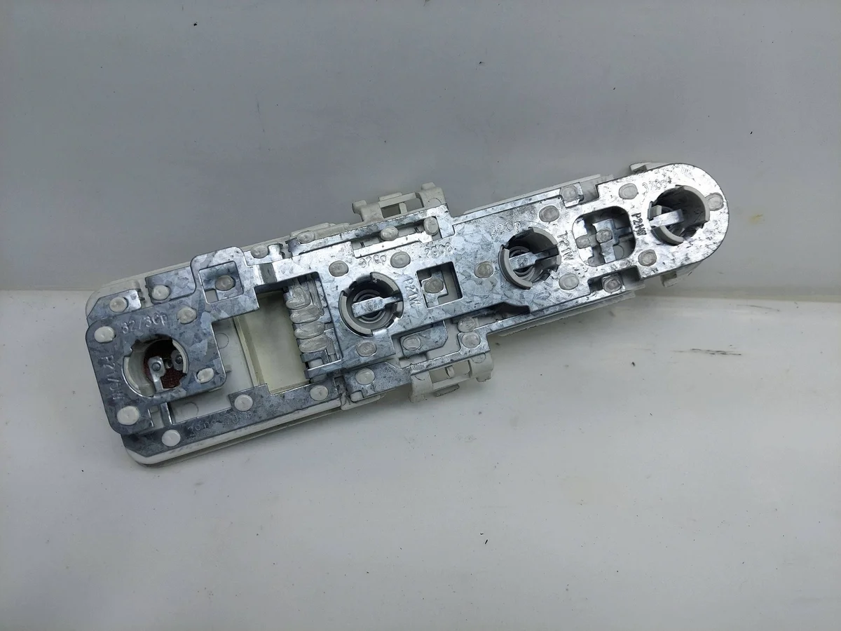 Lampada posteriore sinistra Audi A4 B5 Kombi