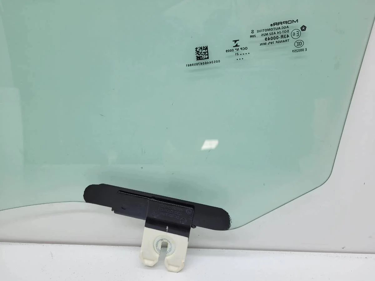 Vitres de porte avant droite Jeep Compass II image 8
