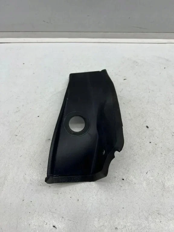 BMW X1 U11 2025 Cadre feu arrière 9448829