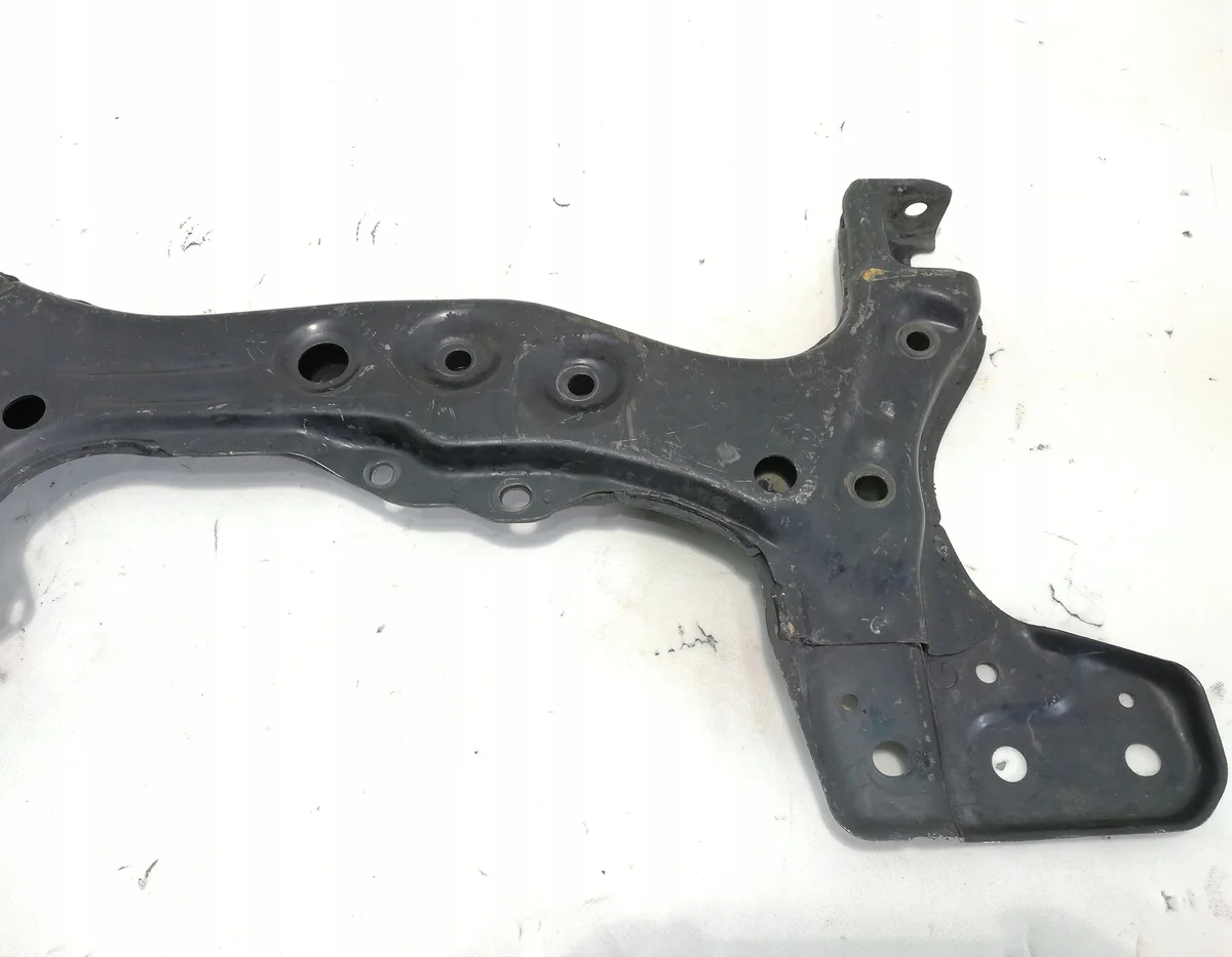 Soporte Toyota Corolla E11 Usado OEM 25896314 image 6