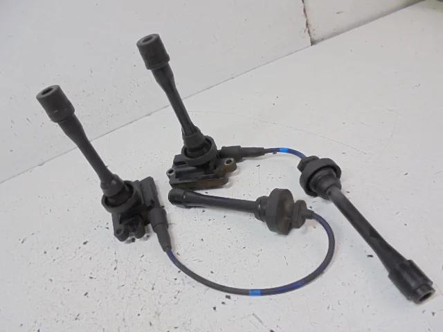 MITSUBISHI CARISMA DA sytytyspuola U4014