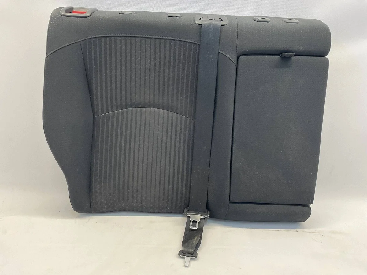 Toyota Prius IV Achterbankleuning Rechts Gebruikt