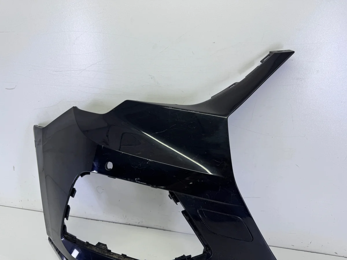 Audi Q3 II Hörne Stötfångare Höger 83A807438