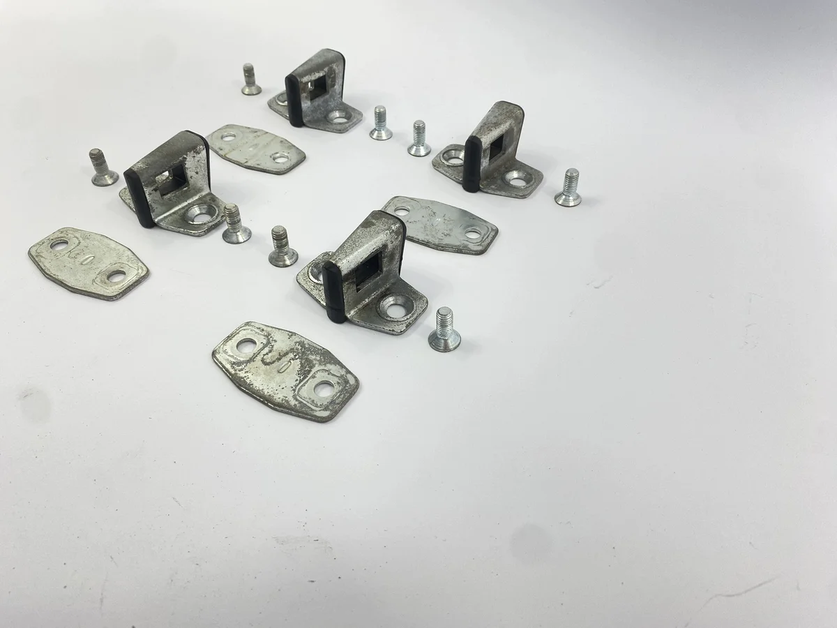 Mercedes W124 Door Latch Set RYGLE/SDV13659 image 4