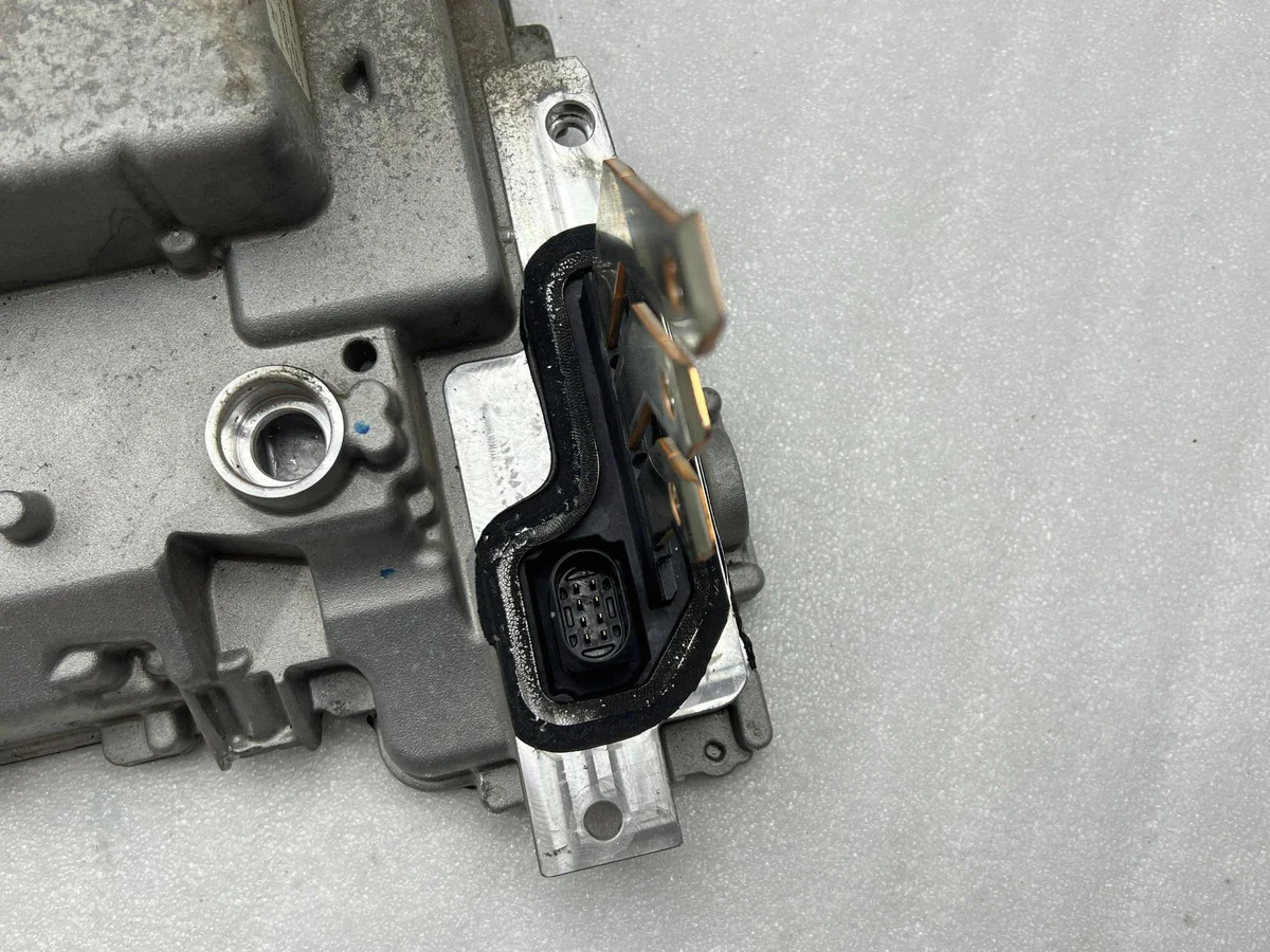 Audi Q4 E-Tron Inversor 1EA907230 image 3