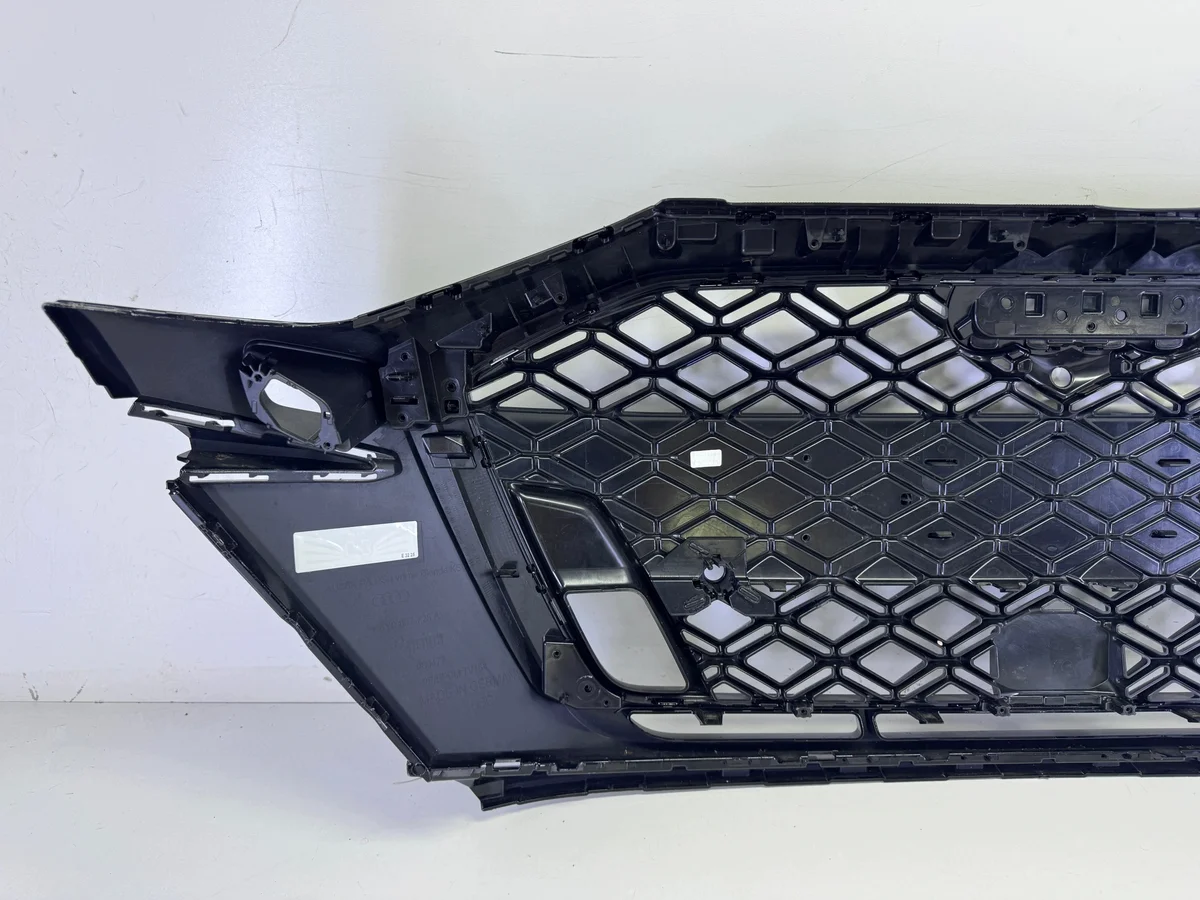 Audi RS3 8Y Grill Stoßstange 8Y0853651BE gebraucht image 7