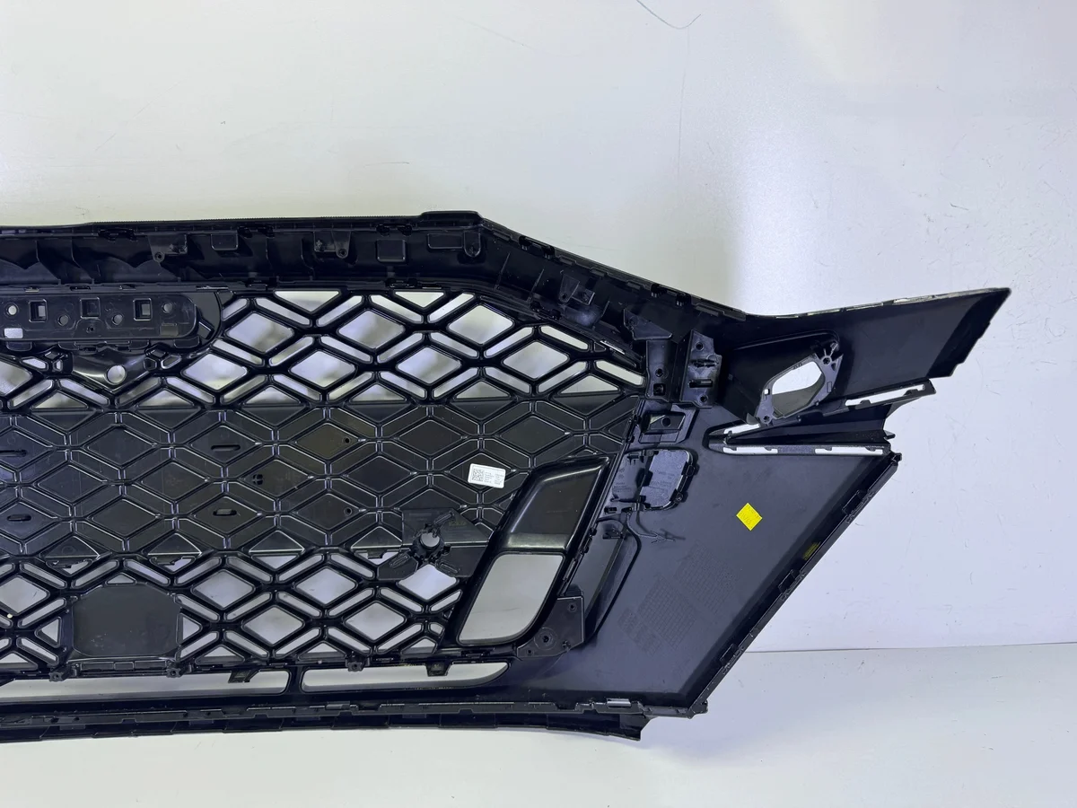 Audi RS3 8Y Grill Stoßstange 8Y0853651BE gebraucht image 8