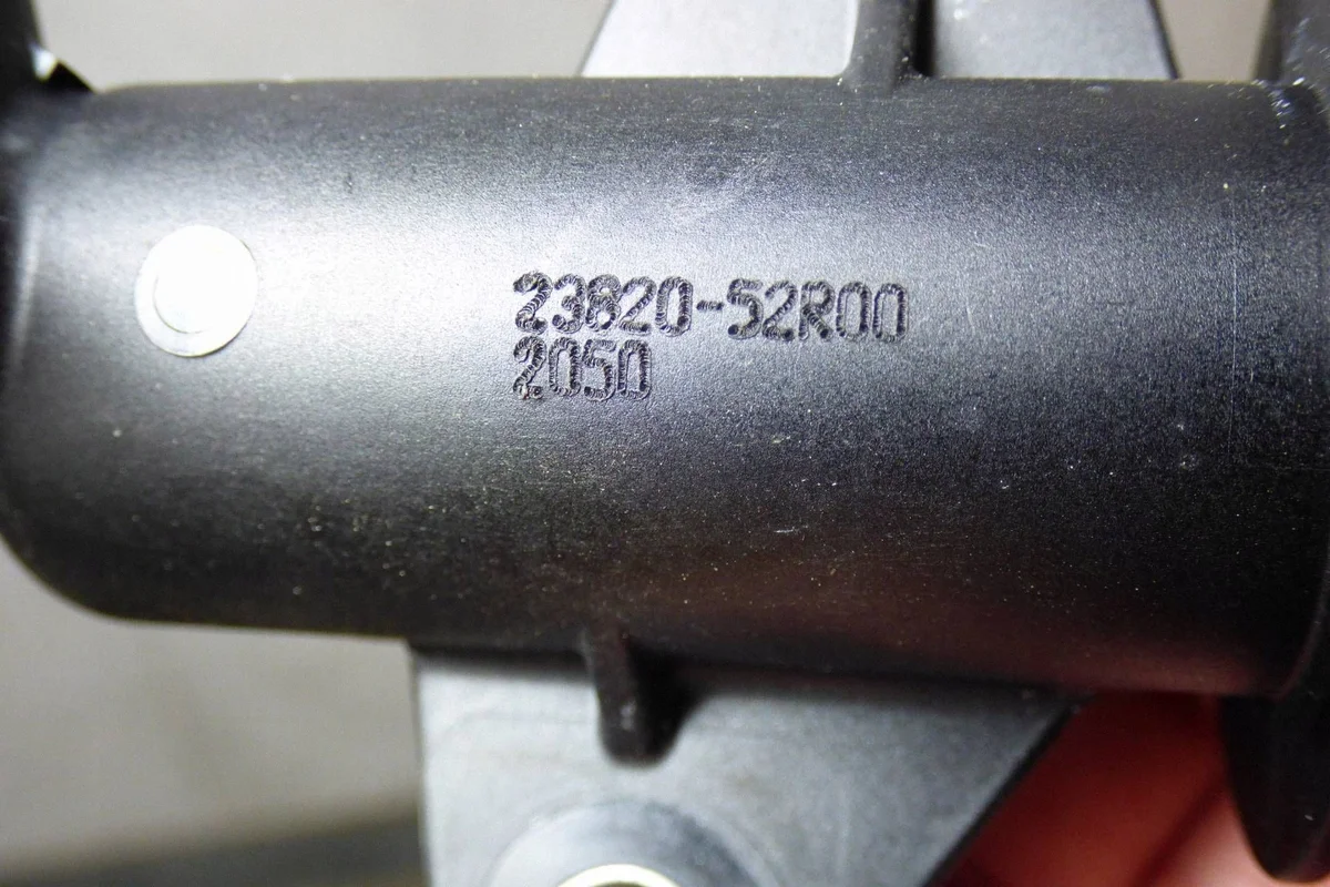 Suzuki Swift MK8 23820-52R00 image 3