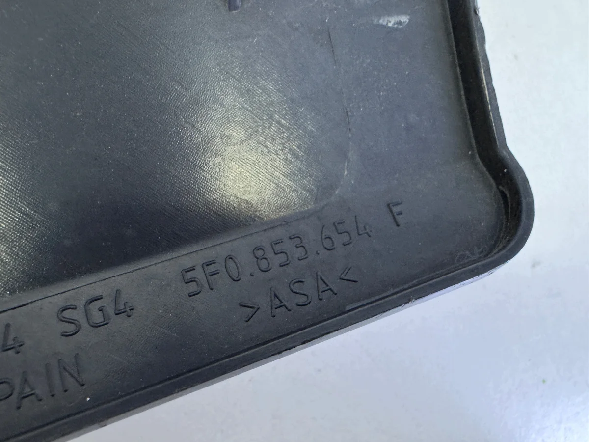 SEAT LEON III 3 LIFT Kühlergrill 5F0853654F image 9