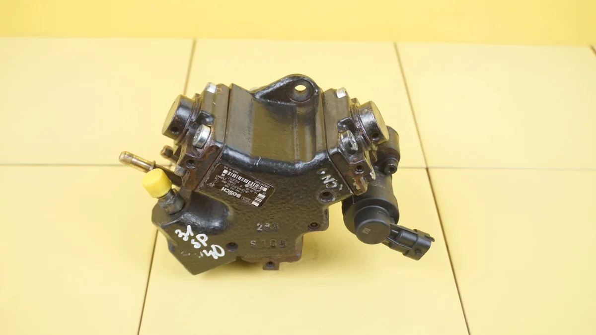 Fiat 500 Mito 1.3 M-Jet polttoainepumppu