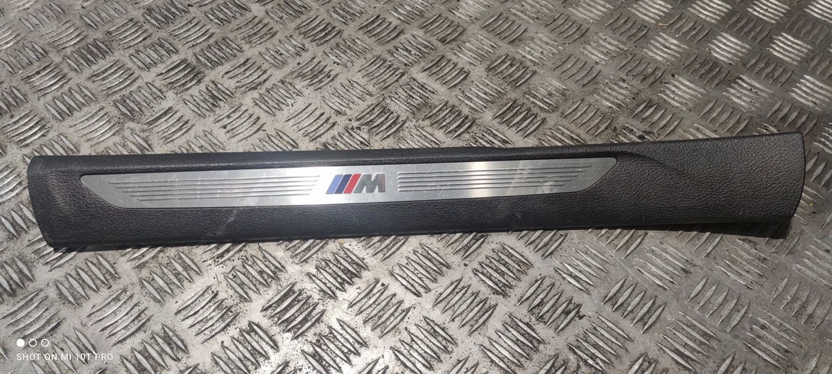 BMW X5 F15 Élément de finition pilier 7284557