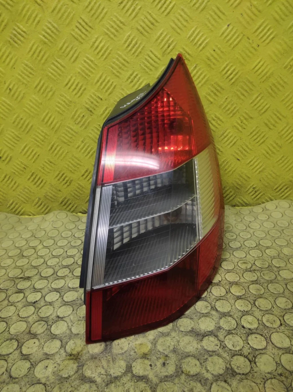 Lanterna Traseira Direita Renault Scenic II