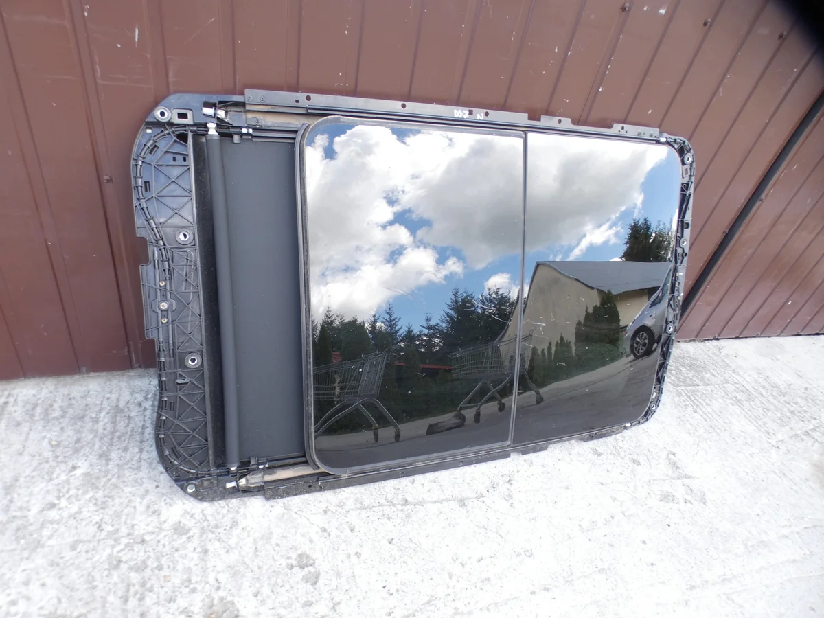 Techo solar Peugeot DS7 229358A usado