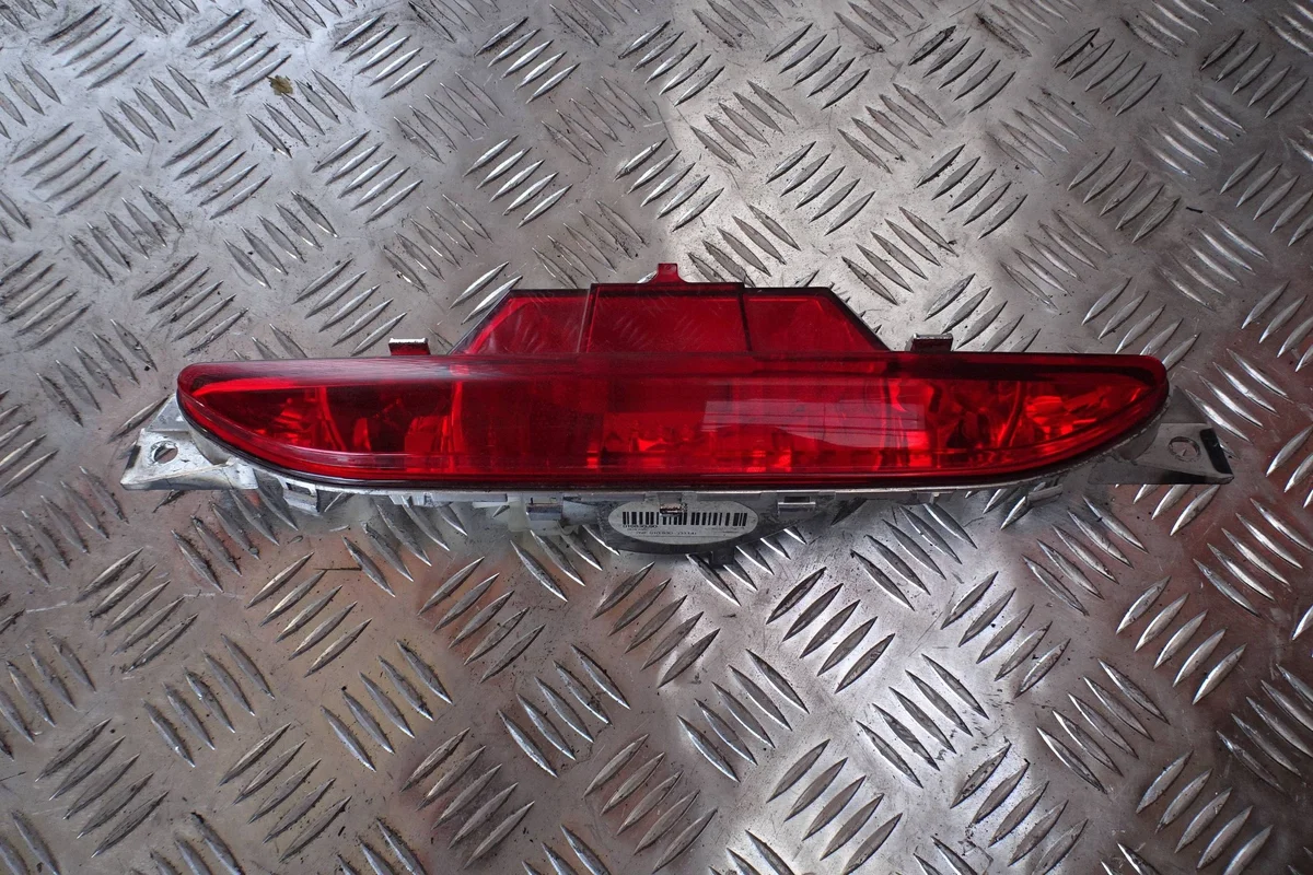 Mistlicht achter Opel Corsa F 9674308980