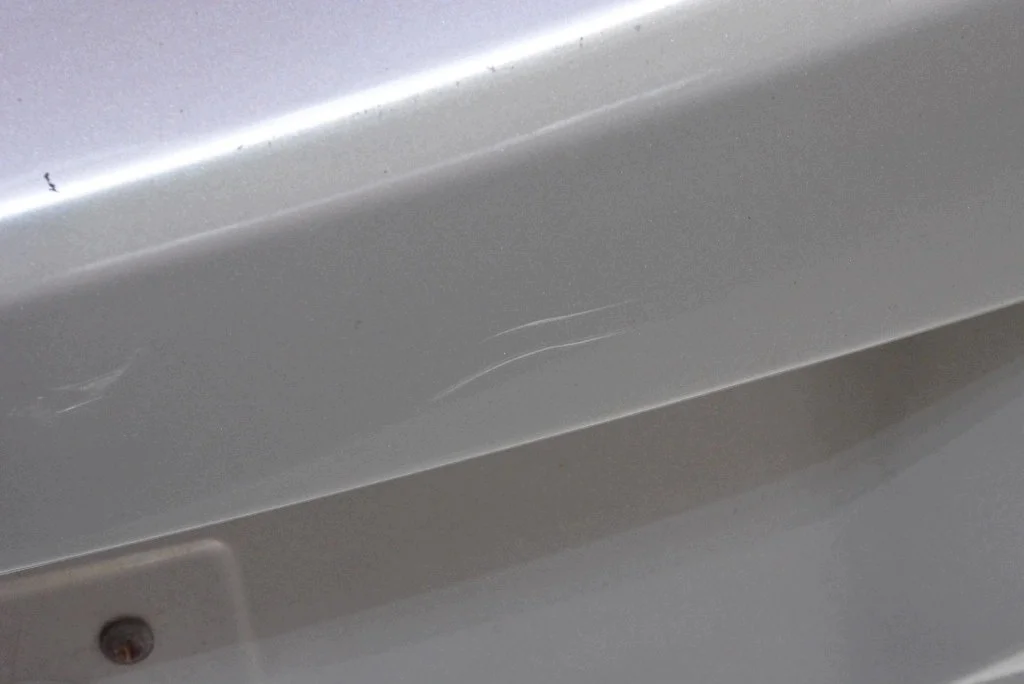 Para-choques Traseiro Opel Corsa E 5D Usado image 7
