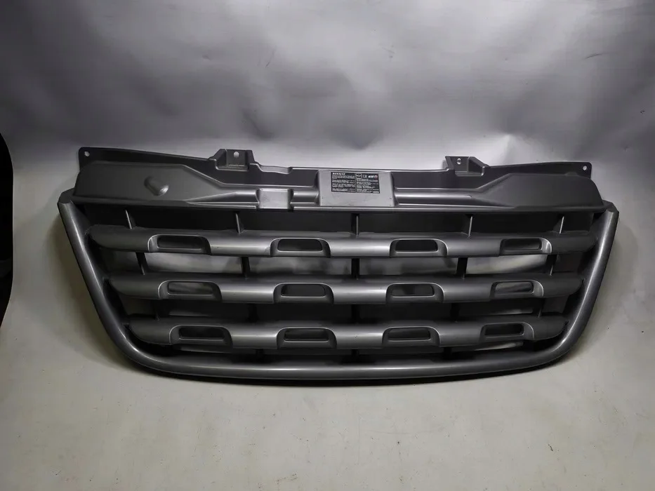 Grille Renault Master III 623100256R Gebruikt