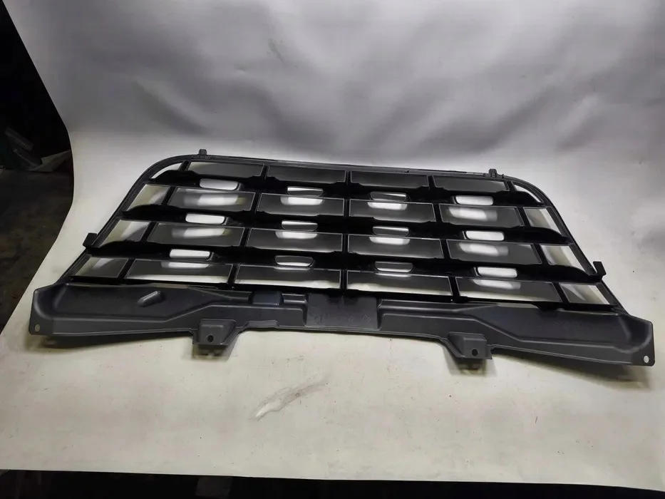 Grille Renault Master III 623100256R Gebruikt image 5