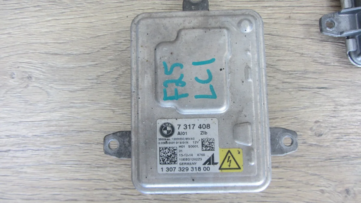 BMW X3 F25 Xenon Steuergerät 7317408 image 3