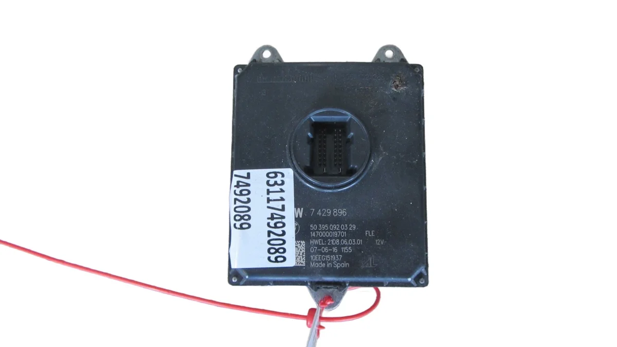 BMW X1 F48 Module 63117492089 Gebruikt