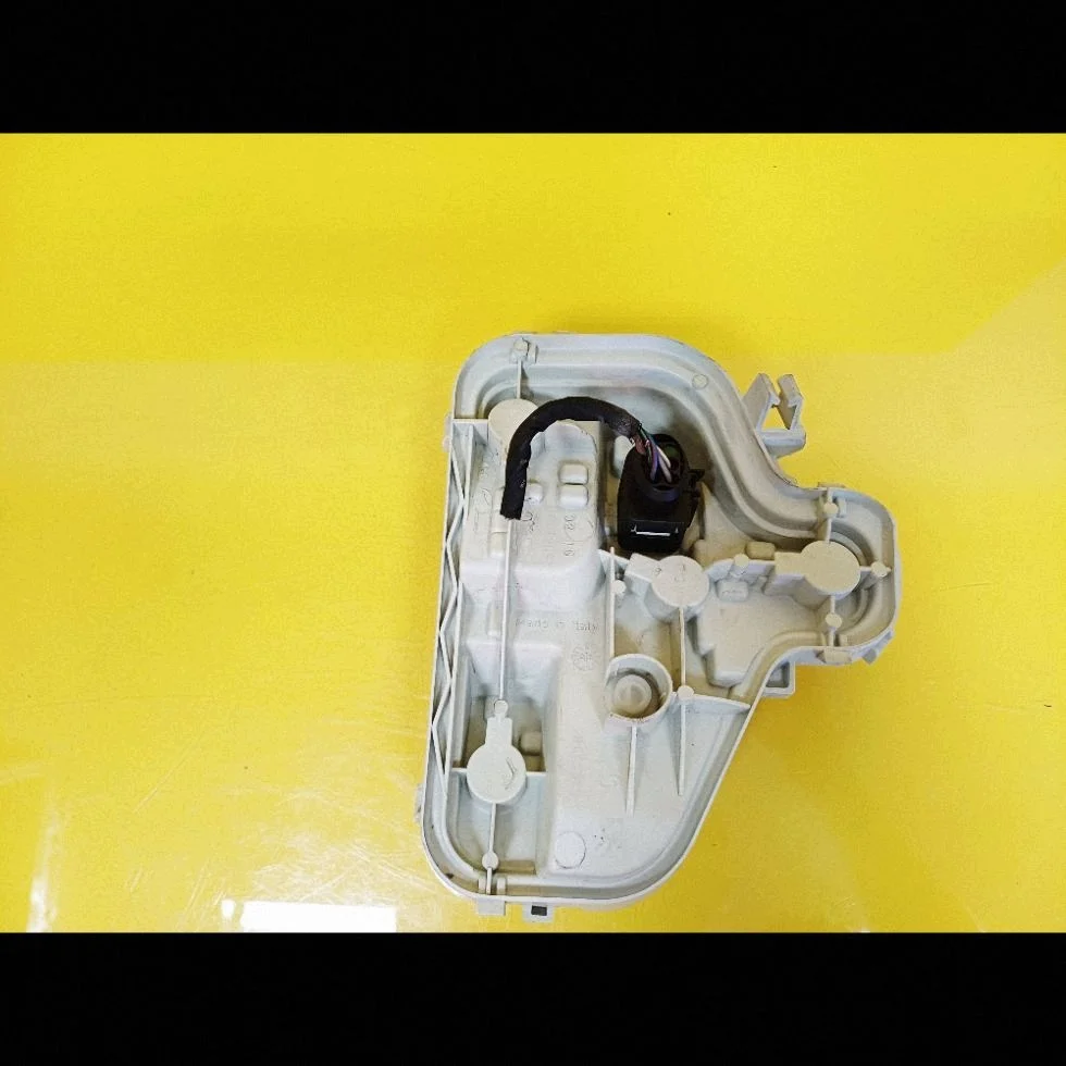 Luz Trasera Derecha Audi A3 8P 3 Puertas DRC124941 image 4