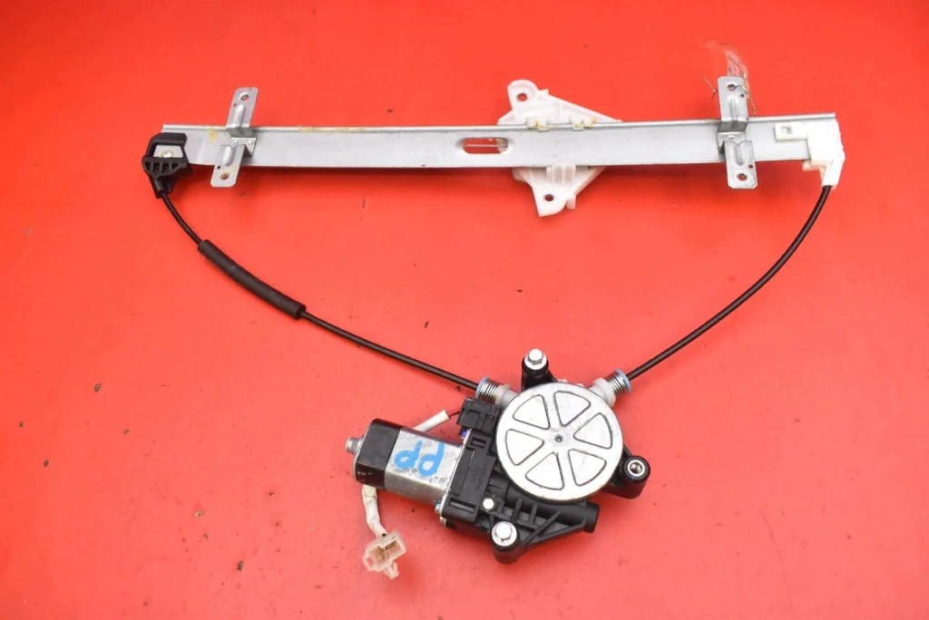 Elevalunas Derecho Delantero BAIC X3 image 6