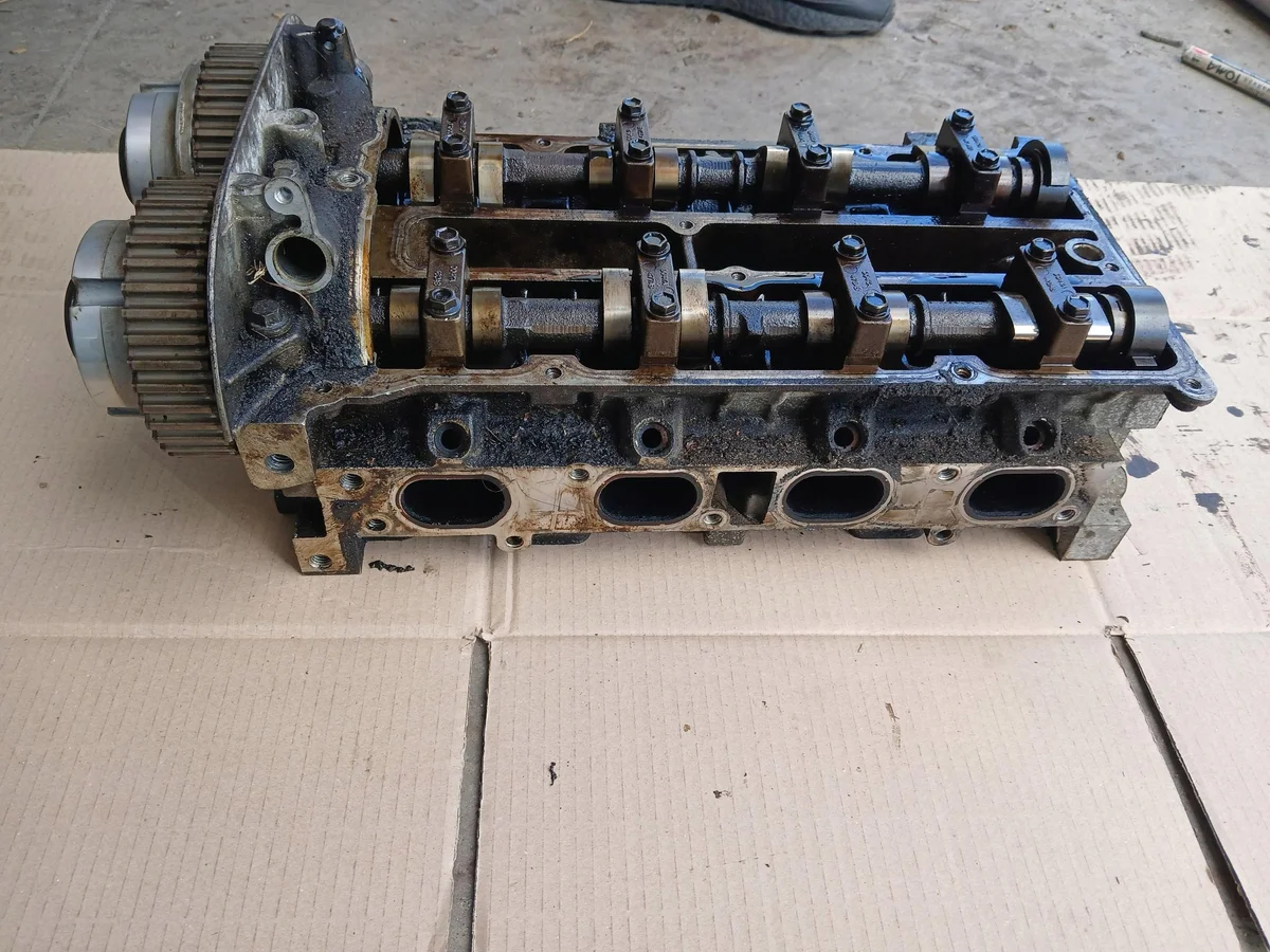 Engine Cylinder Head 7S7G-6090-BB Ford C-MAX MK2 image 3