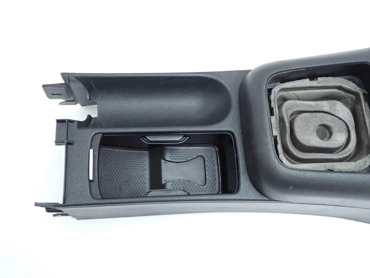 Console centrale VW Golf V VI Plus 5N1857961A image 5