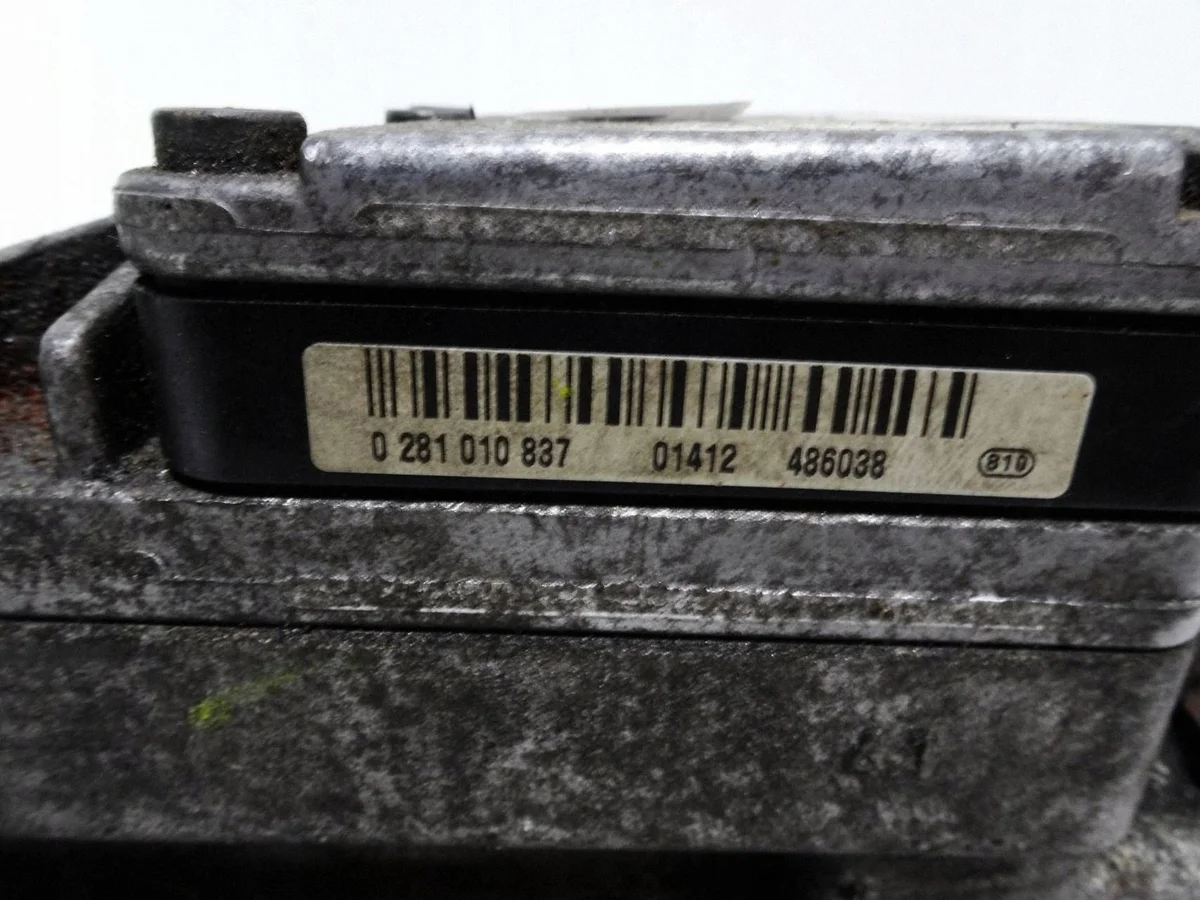 Pompe injection Audi A4 B6 B7 2.5 TDi image 5