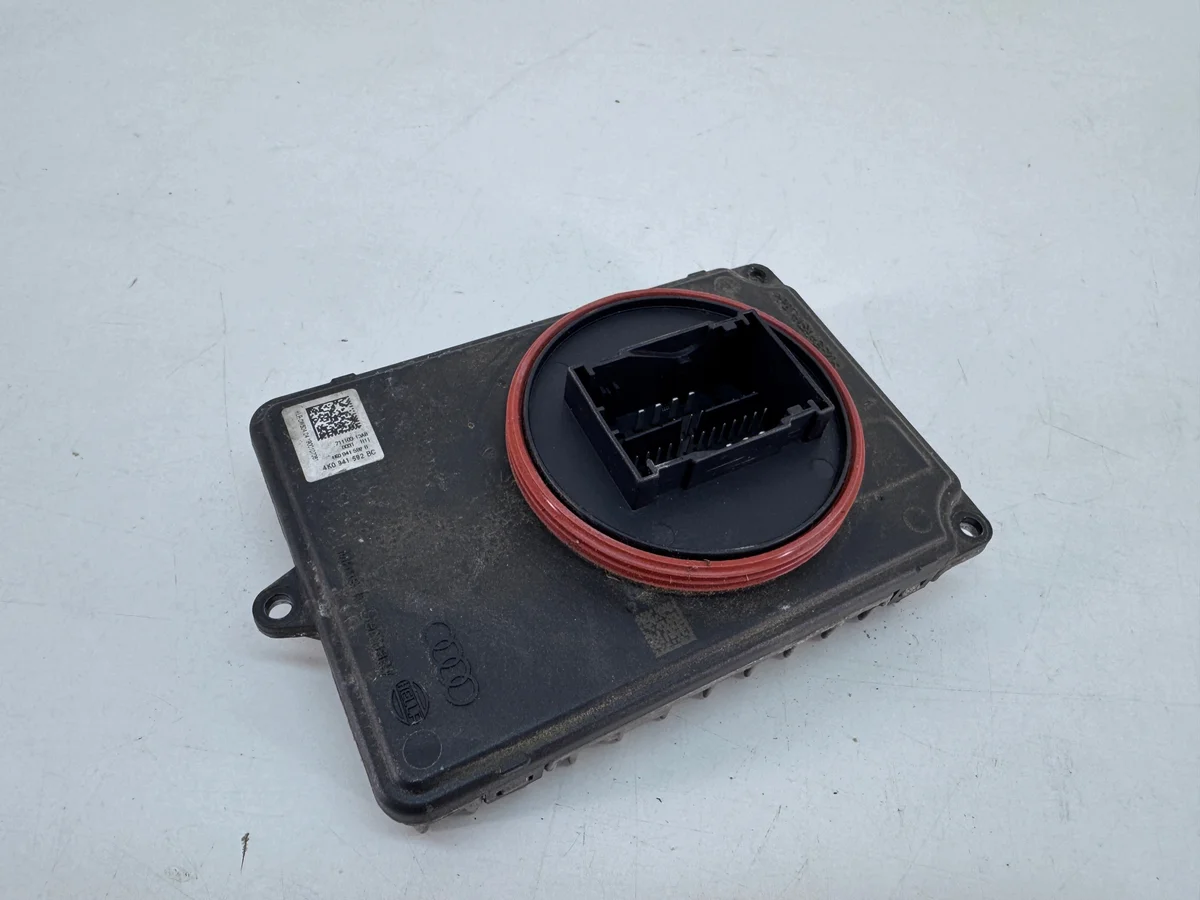 Audi A6 C8 4K0941592BC Modul Strömförsörjning