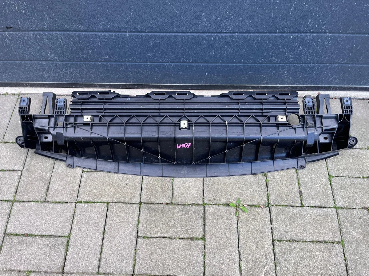 Porsche Macan 95B Stoßfängerabdeckung vorne