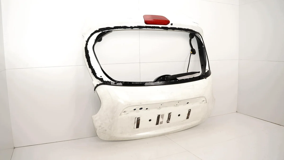 Hayon Nissan Juke F15 2011-2015 image 5
