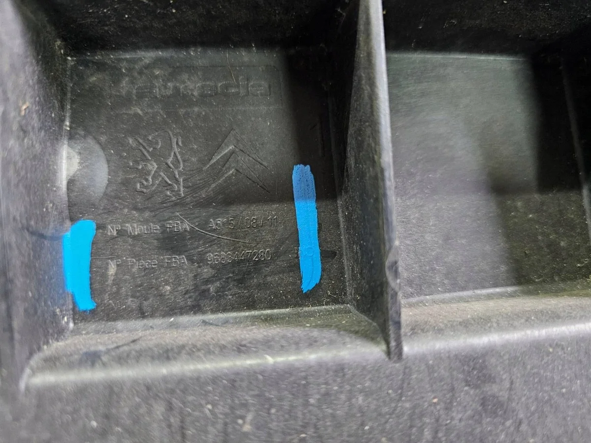 Citroen C3 II DS3 983447280 - Parte Inferior image 3