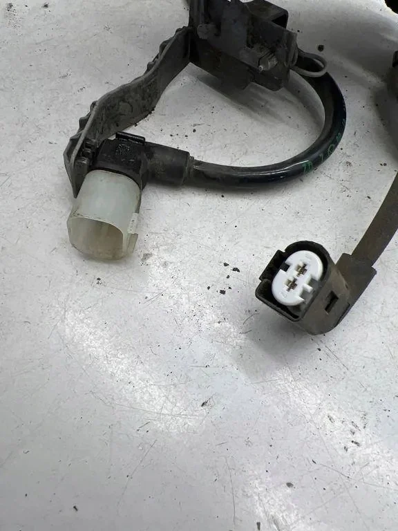 Sensor ABS Traseiro Esquerdo Mercedes-Benz EQB image 4