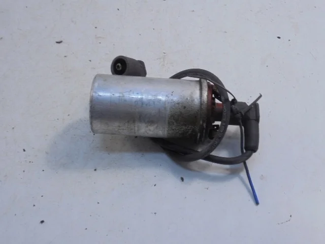 Bobine d'allumage Volvo 740 2.3 B 0221118351