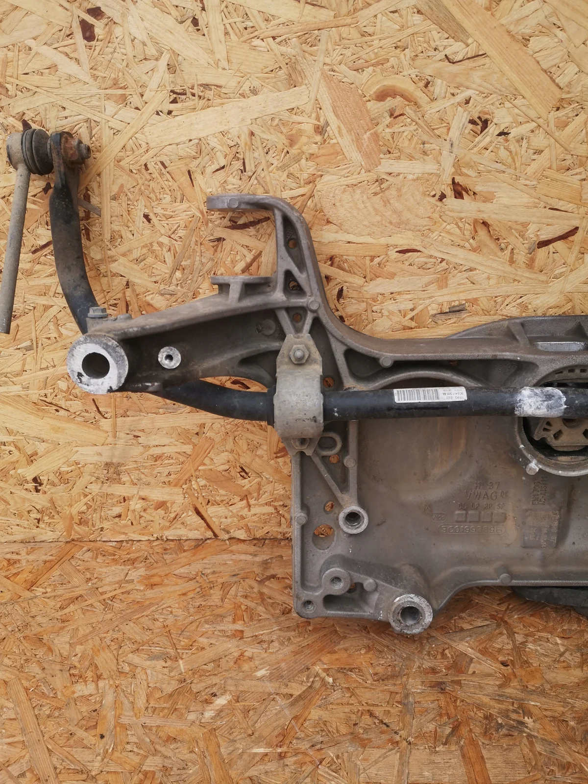 Audi Q3 8U Châssis Avant 3C0199369H image 8