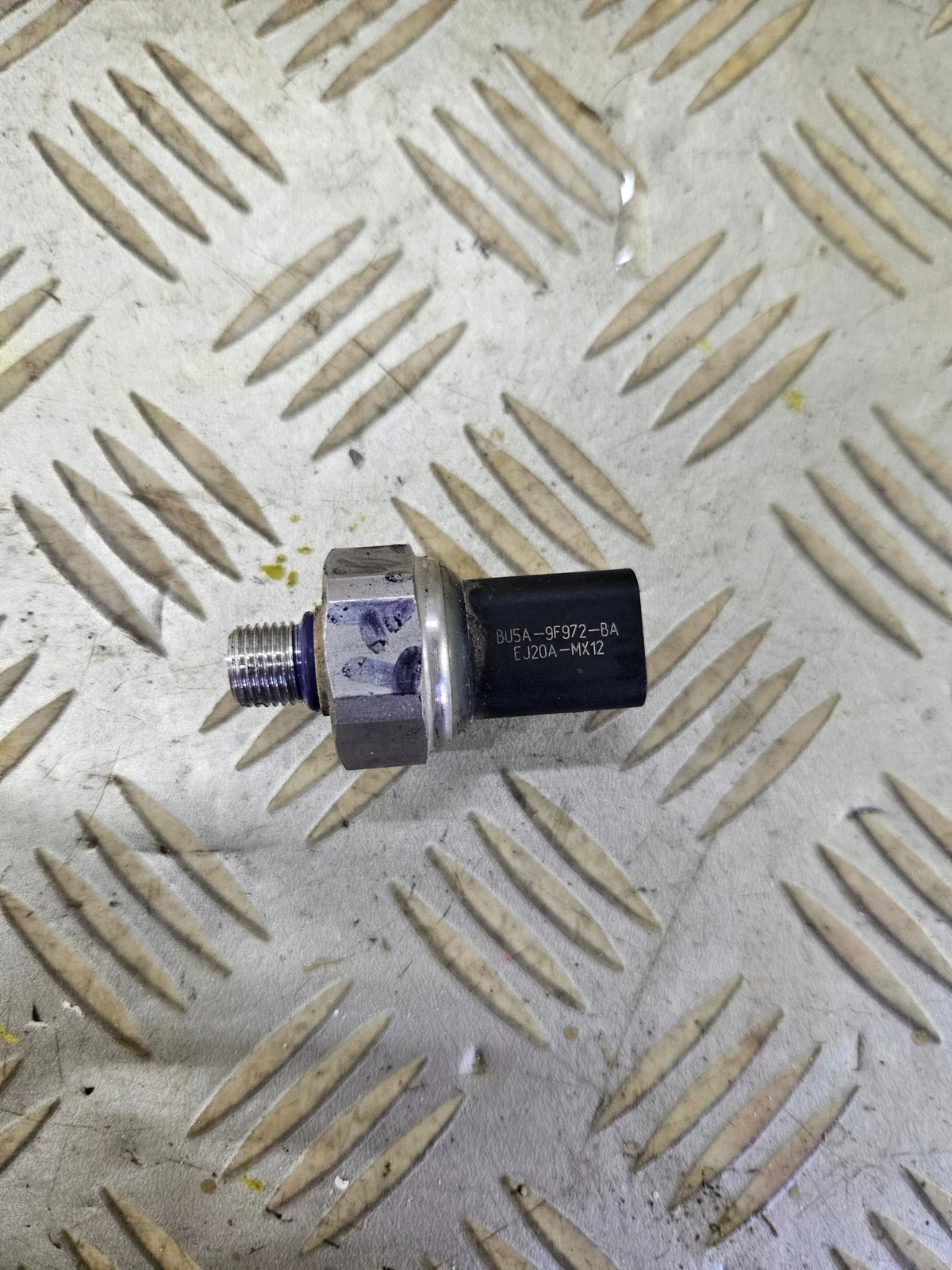 Capteur Pression Carburant Ford Focus MK3 BU5A-9F972BA