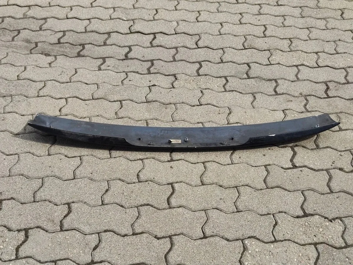 Spoiler Volkswagen OE 7L6827933C image 4