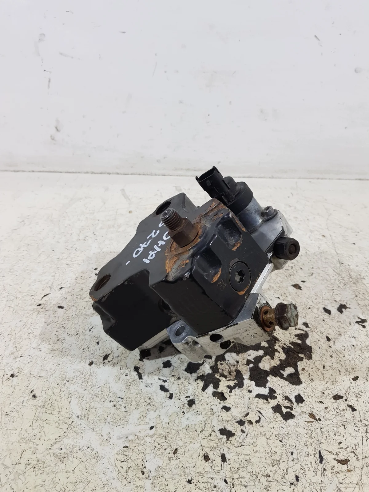Polttoainepumppu 0445020046 Iveco Fiat image 3