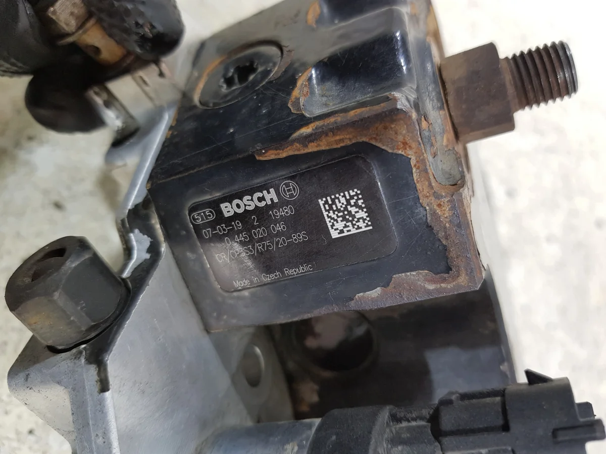 Polttoainepumppu 0445020046 Iveco Fiat image 8