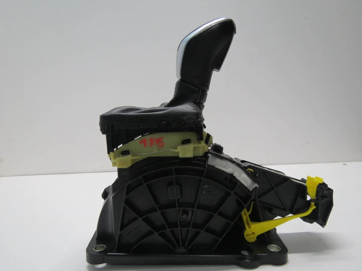 Schakelpook Volvo V60 S60 II P31492048