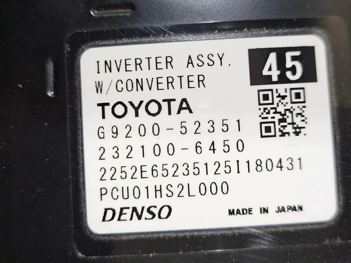 Toyota Yaris IV 1.5 Hybrid Umrichter G9200-52351 image 6