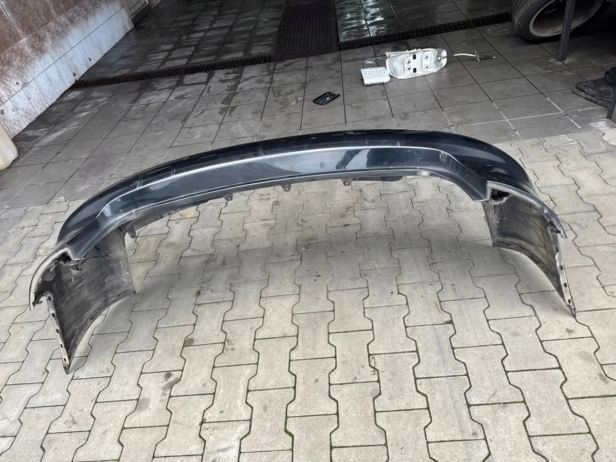 Bakre stötfångare Audi A4 B8 kombi PDC image 6