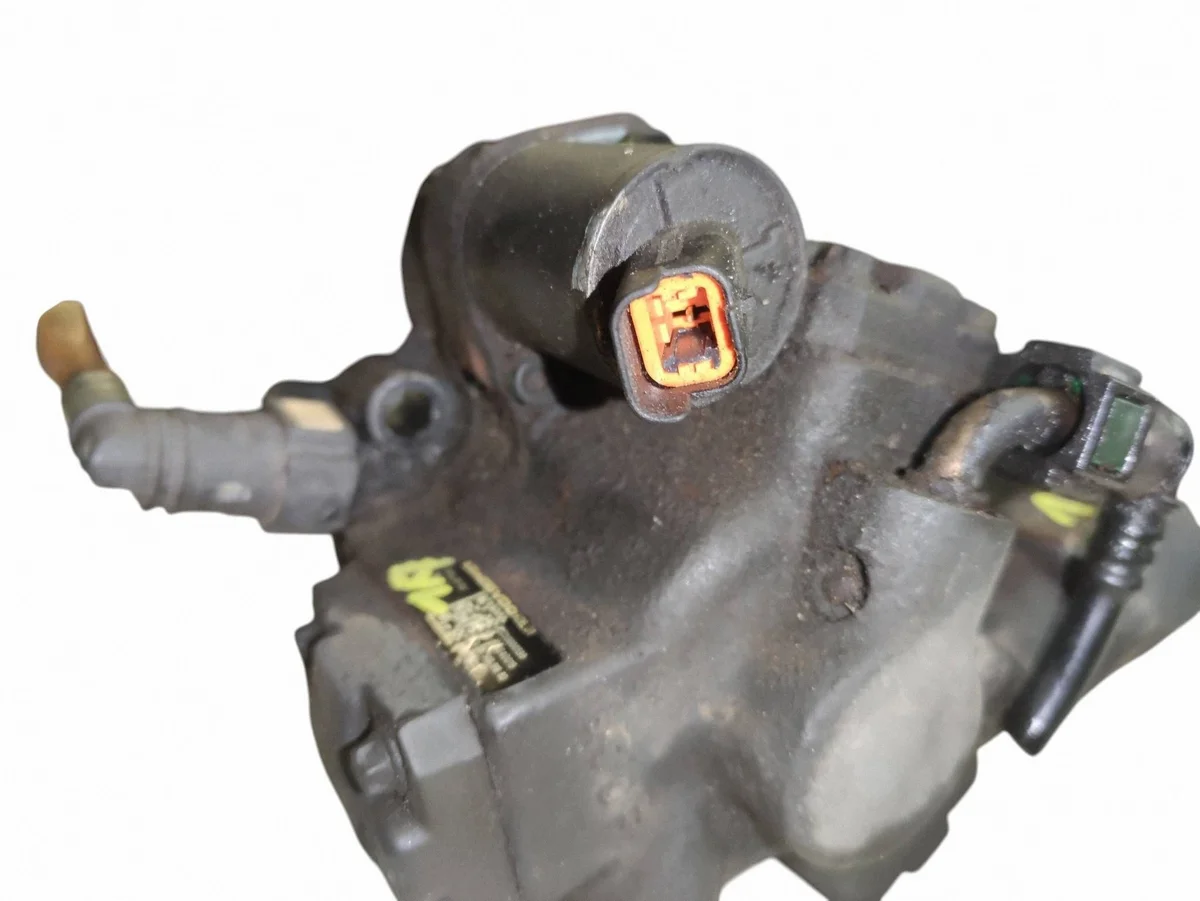 Bomba Inyectora Peugeot 407 2.0 HDI image 6