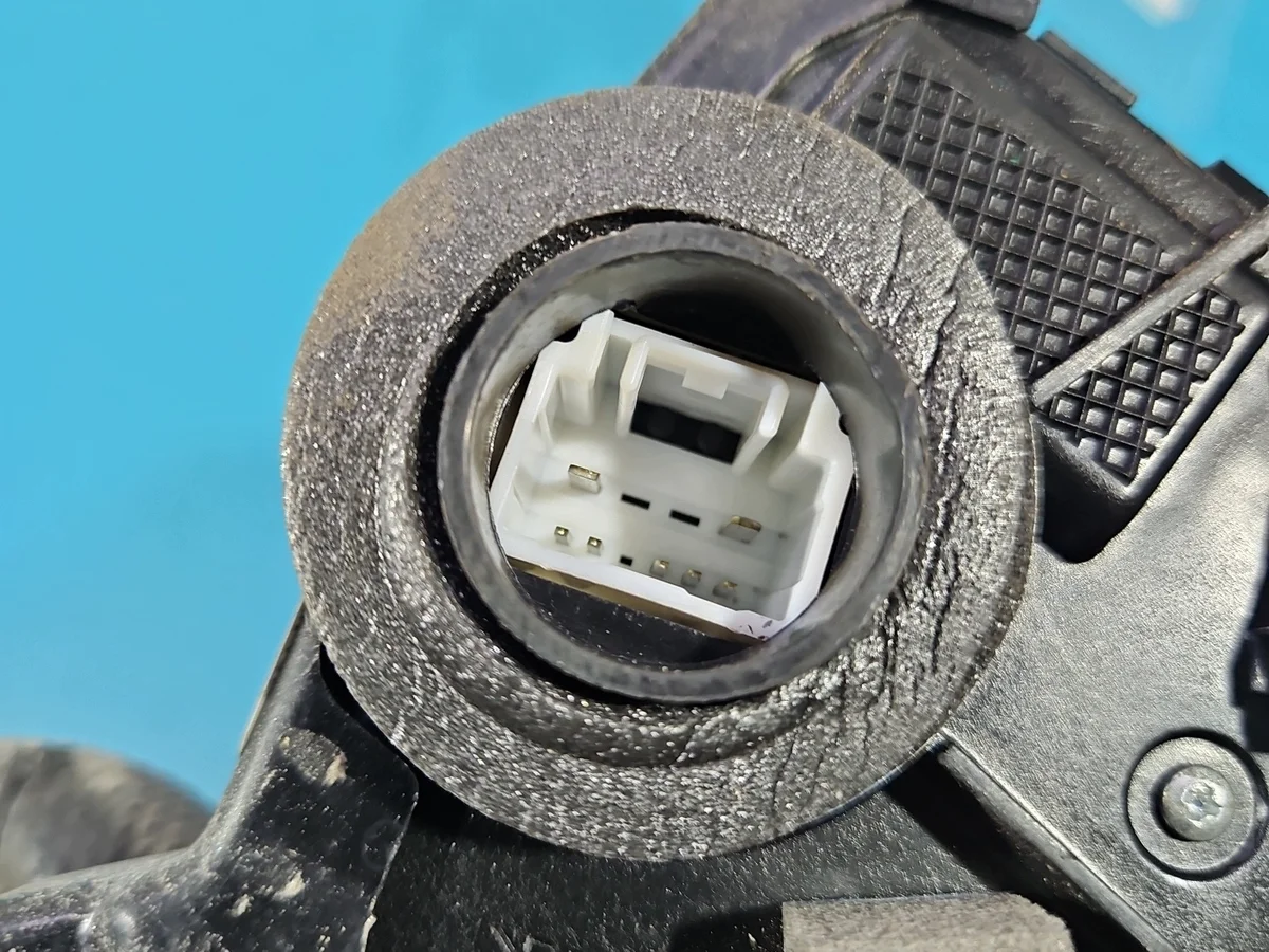 Schloss vorne links Honda Civic IX 7 Pin image 4