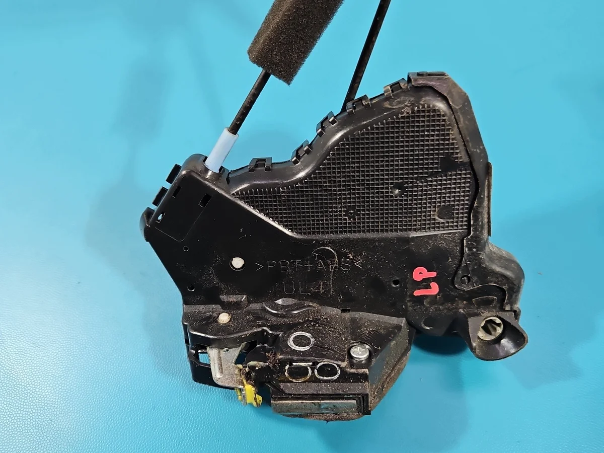 Schloss vorne links Honda Civic IX 7 Pin image 5